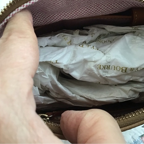 NWT Dooney and Bourke Camel Hobo Bag Retired Style - Picture 3 of 9